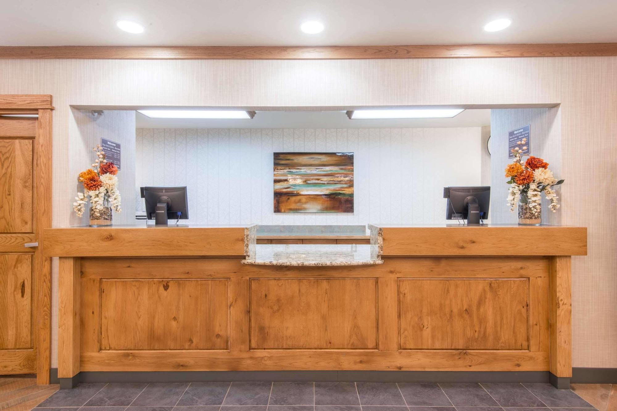 Days Inn & Suites By Wyndham Bozeman Extérieur photo