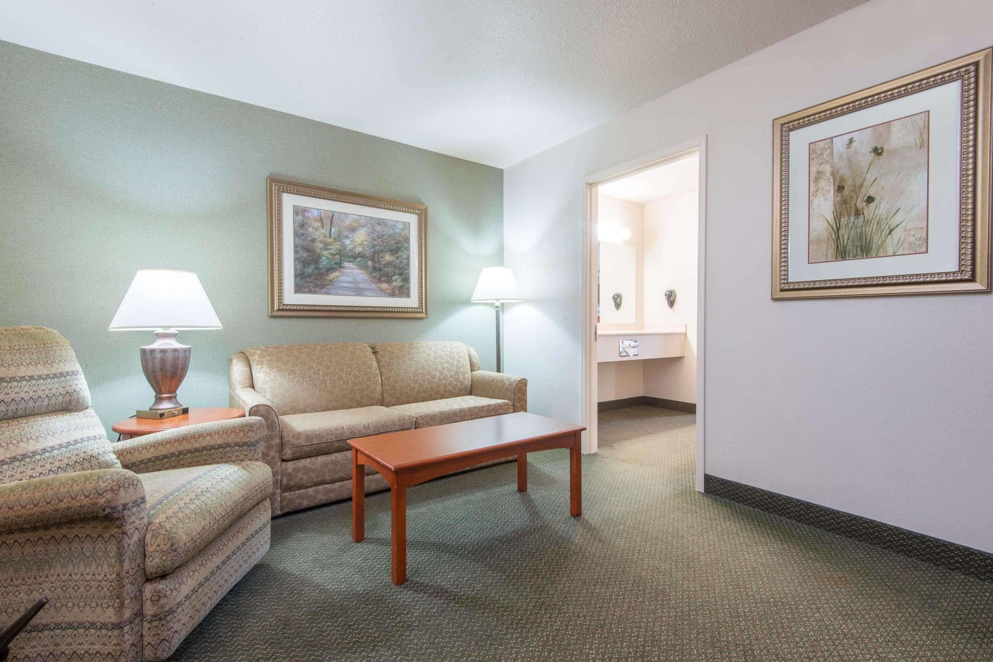 Days Inn & Suites By Wyndham Bozeman Extérieur photo